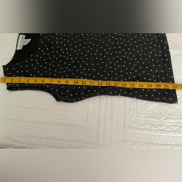 BROCHURE, BLACK METALLIC SLEEVELESS BLOUSE, SIZE: M - Picture 5 of 8